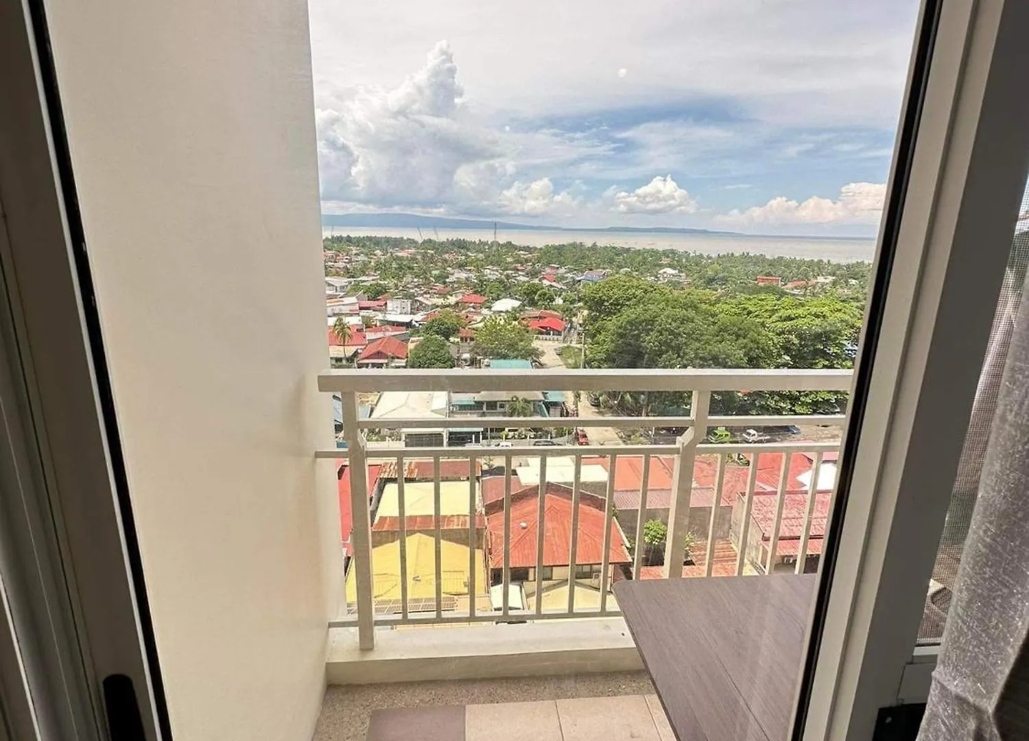 Verdon Parc Necojohn'S Hub Davao City Fülöp-szigetek